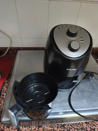 Freidora de Aire Salter Negra