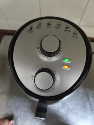 Freidora de Aire Salter Negra