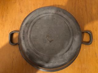 Cazuela de zinc con asas