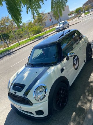 MINI R56