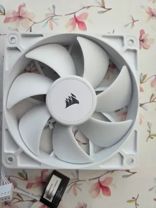 Ventiladores PC Corsair Blancos