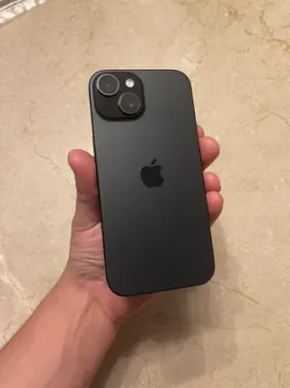 iPhone 15 Negro/Gris