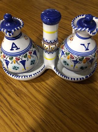 Aceitera y Vinagrera Talavera