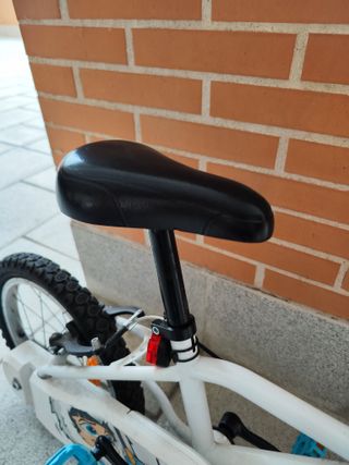 Bicicleta BTWIN INUIT 16 pulgadas blanca