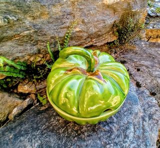 Salsiera pomodoro arte majolica Italiana '70