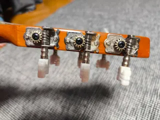 Guitarra Rocío Niño N° C6N