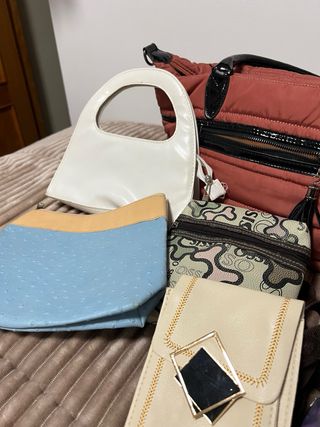 Lote 9 bolsos