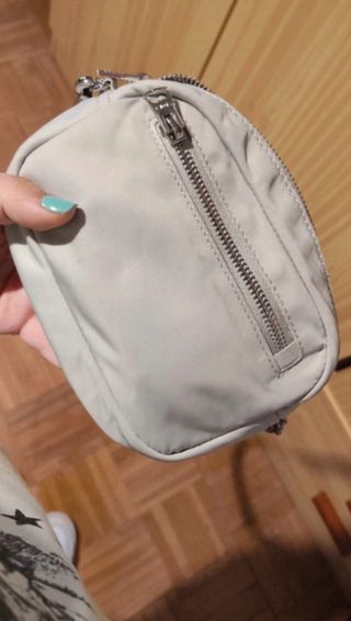 Bolso Bimba y Lola blanco y plateado