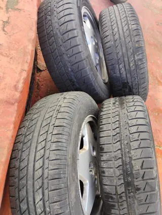 Neumático 185/65 R 14
