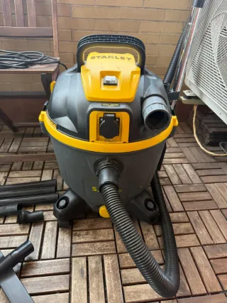 Aspiradora Industrial Stanley SXVC35PTD