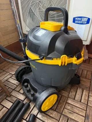 Aspiradora Industrial Stanley SXVC35PTD