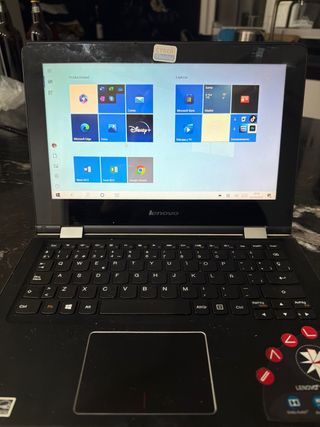 Lenovo Yoga 300 Portátil 15' Táctil
