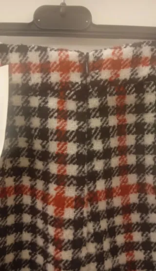 Mini gonna invernale in tweed/bouclé. Medium