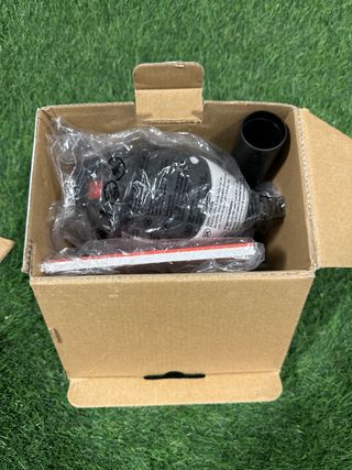 Lijadora de mano Powerplus 130W