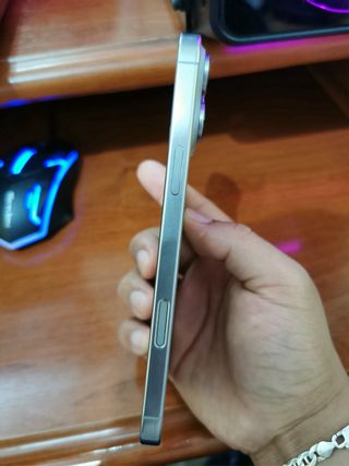 iPhone 16 Pro Max - Salud Batería 99%