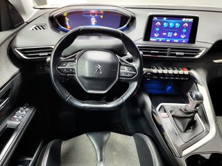 Peugeot 5008 2018