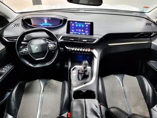 Peugeot 5008 2018