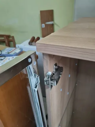 Mueble de salón madera y cristal