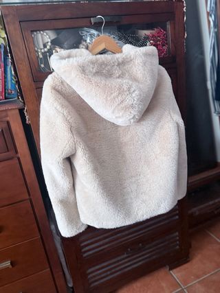 Abrigo de pelo beige
