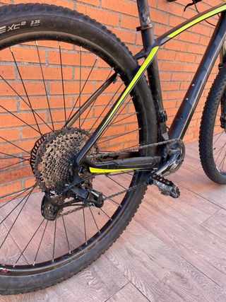 Bicicleta de carbono Talla M MTB