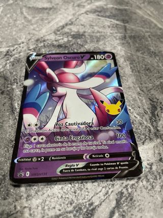 Carta Pokémon Sylveon Oscuro V