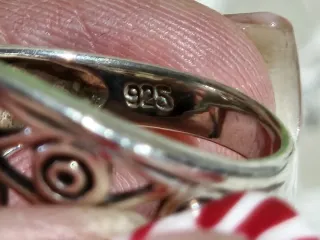 Anillo plata con diseño calado