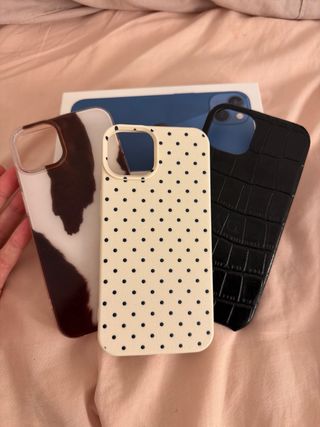 iPhone 13 Azul con Cargador Nuevo