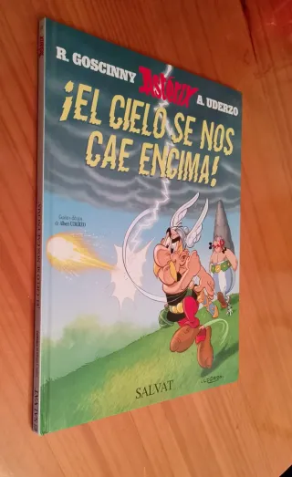 Lote de 4 CÓMICS DE ASTÉRIX