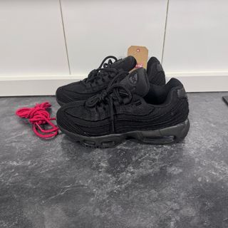 Zapatillas 95 Talla 42 Negras