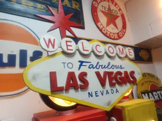 Cartel Las Vegas Vintage