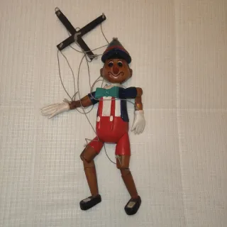 Marioneta de madera Pinocho