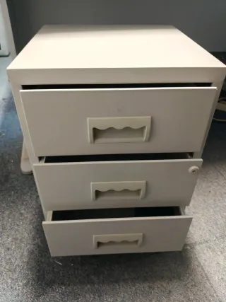 Escritorio 160x80cm con cajonero