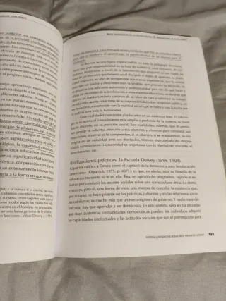 Historia y perspectiva actual de la educación i...