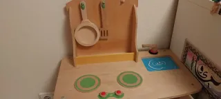 Cocina infantil de madera
