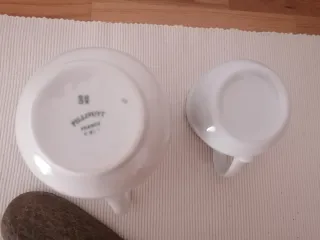 Juego 2 jarritas cerámica blanca