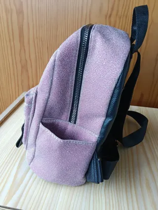 Mochila rosa palo con brillos