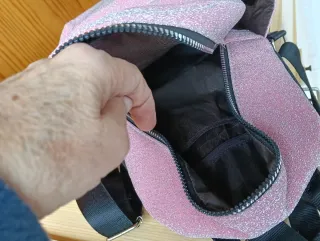 Mochila rosa palo con brillos