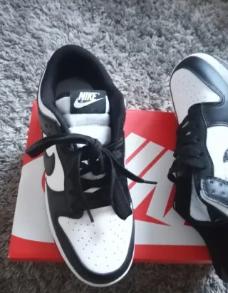 Nike Dunk Low Panda Talla 39