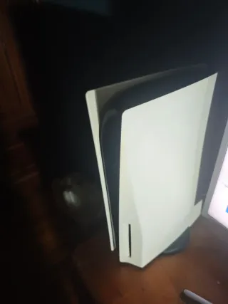 Ps5 con cuenta + 90 juegos digitales