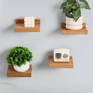 Juego 4 estantes madera 15x13 cm