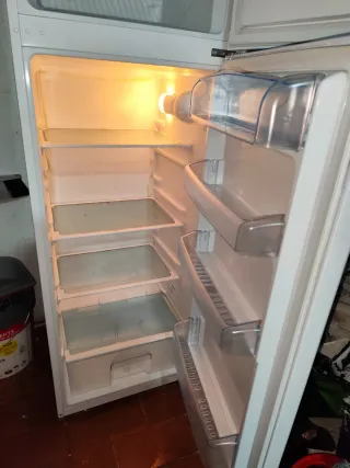 Nevera Beko Blanca 54x54x160