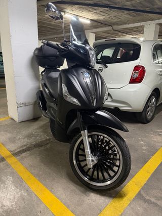 Piaggio Beverly 300 Police ABS ASR