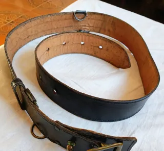 Cintura in cuio nero MVSN, Regia PS, l.zza cm.125