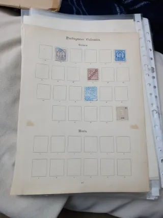 Sellos de colonias portuguesas antiguos