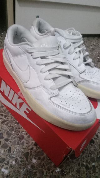 Zapatillas Nike Dunk SB Blancas