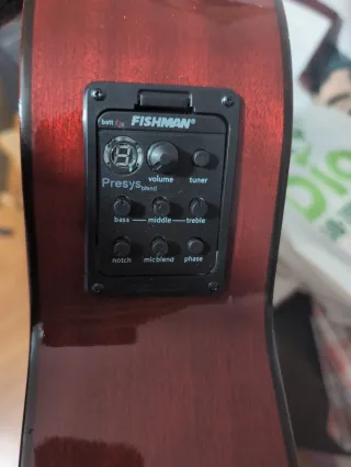 Guitarra Admira Juanita Roja con fishman