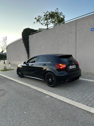 Mercedes A45 AMG 381 2017 COMO NUEVO
