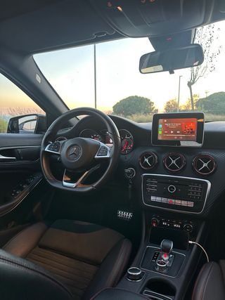 Mercedes A45 AMG 381 2017 COMO NUEVO