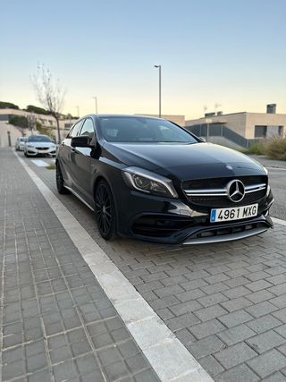 Mercedes A45 AMG 381 2017 COMO NUEVO