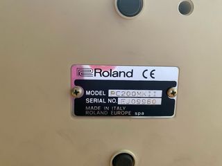 Teclado Roland PC-200 MK II